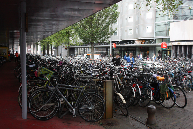 Illustration for article titled Is The Bike City An Alternate Universe, Or A Glimpse Of Your Urban Future?